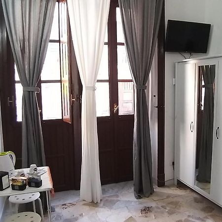 شقة Exclusive House Center كاتانيا المظهر الخارجي الصورة