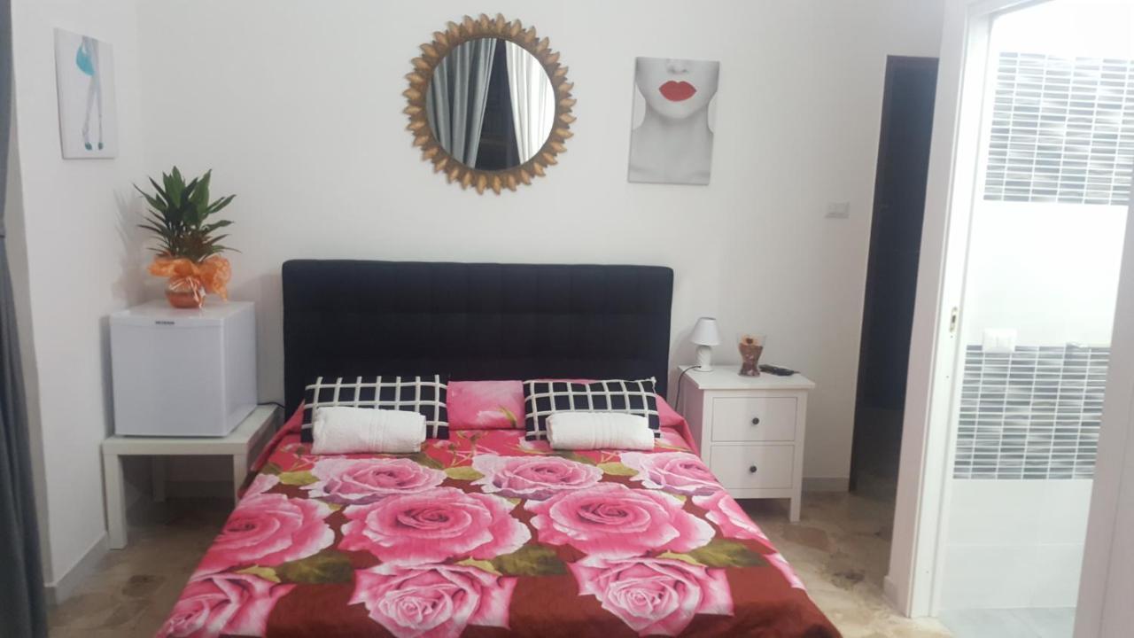 شقة Exclusive House Center كاتانيا المظهر الخارجي الصورة