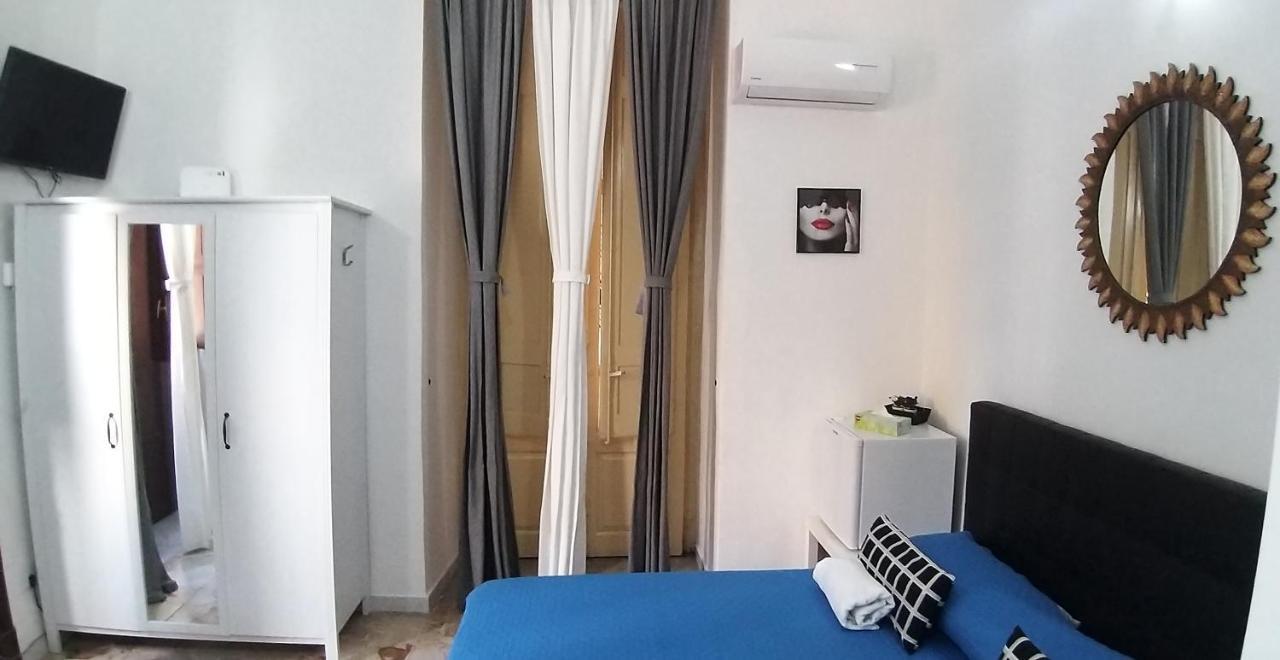 شقة Exclusive House Center كاتانيا المظهر الخارجي الصورة