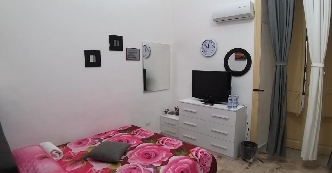 شقة Exclusive House Center كاتانيا المظهر الخارجي الصورة